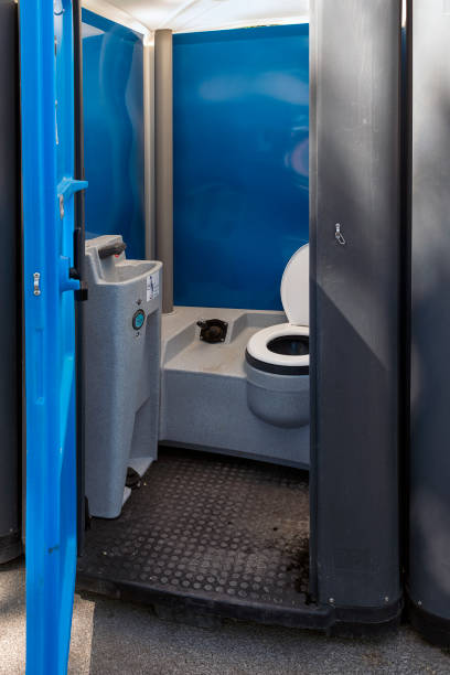 Portable Toilet Options We Offer in North Decatur, GA